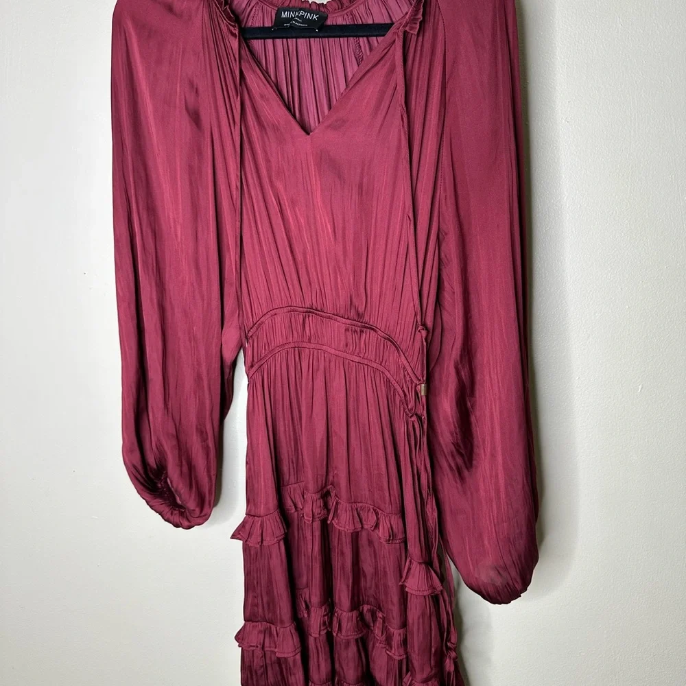 Mink Pink long sleeve dress - Picture 2 of 5